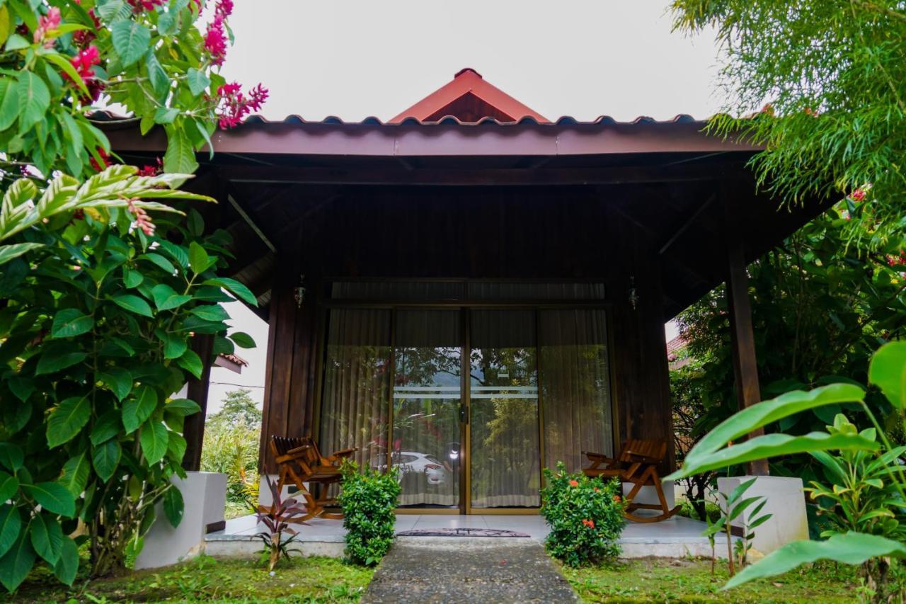 Arenal History Inn Ла Фортуна Экстерьер фото