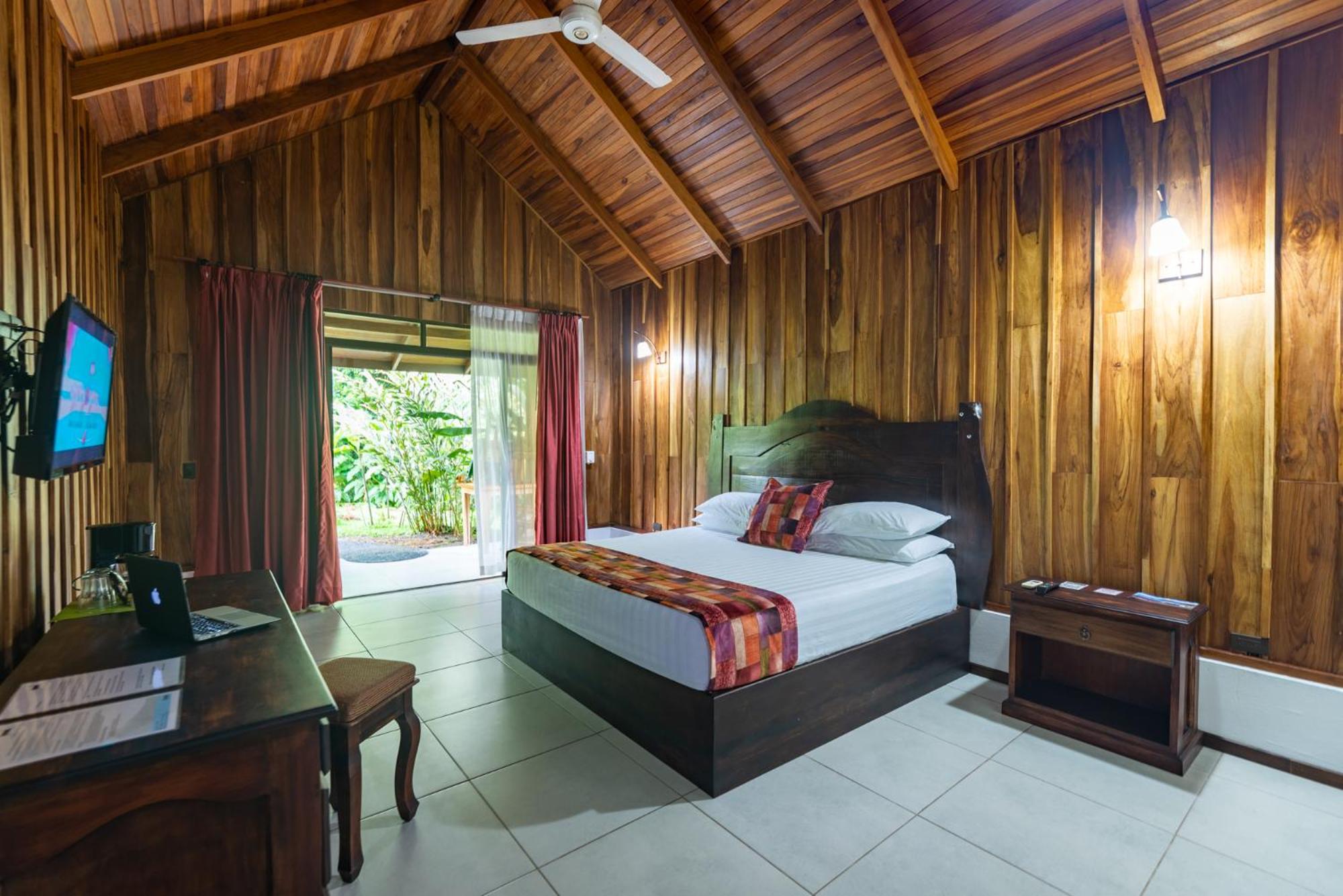 Arenal History Inn Ла Фортуна Экстерьер фото